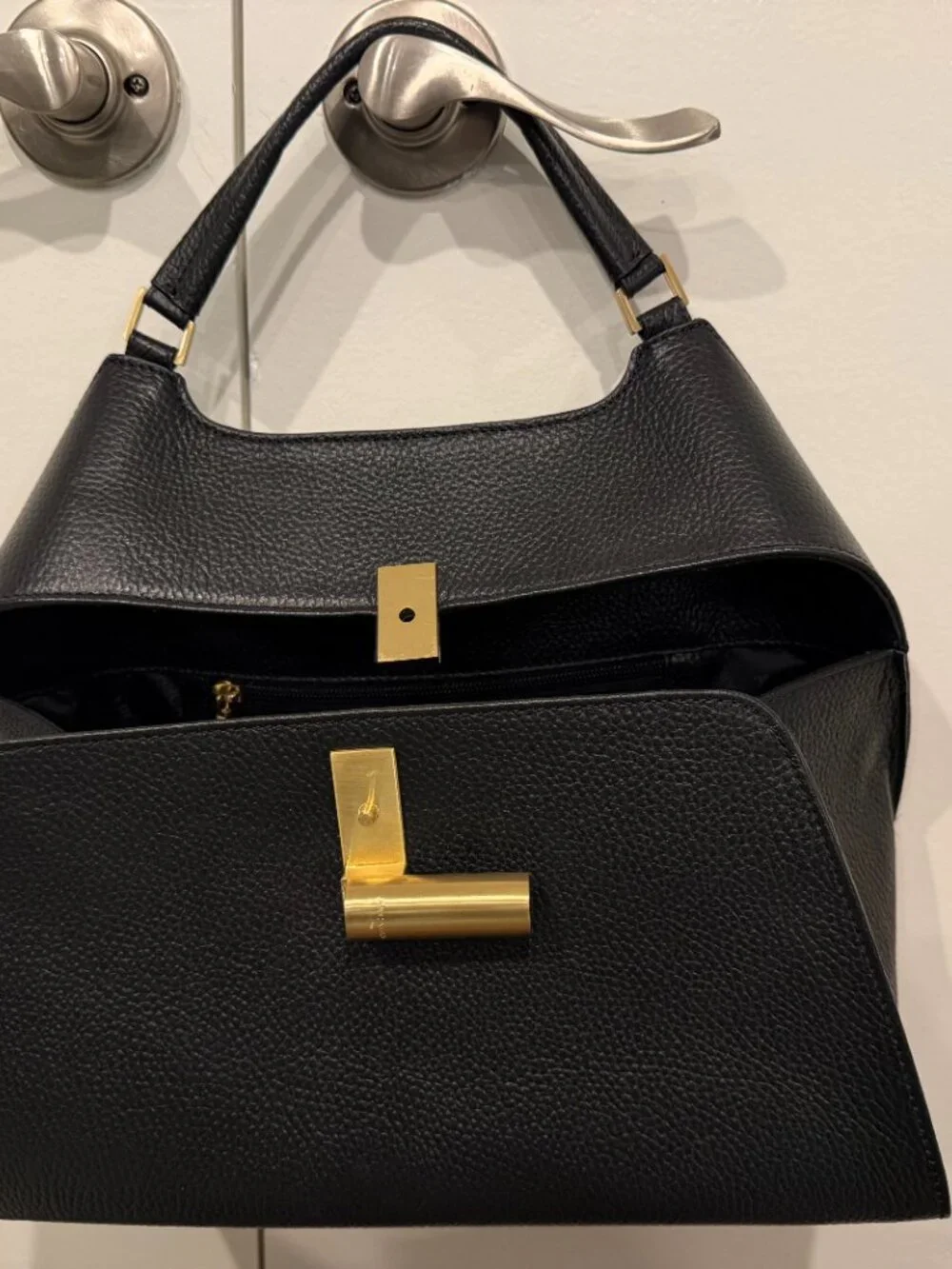 Black Leather Arcadia Italian Handbag